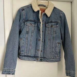 Levi Strauss & Co Sherpa lined Jean Jacket